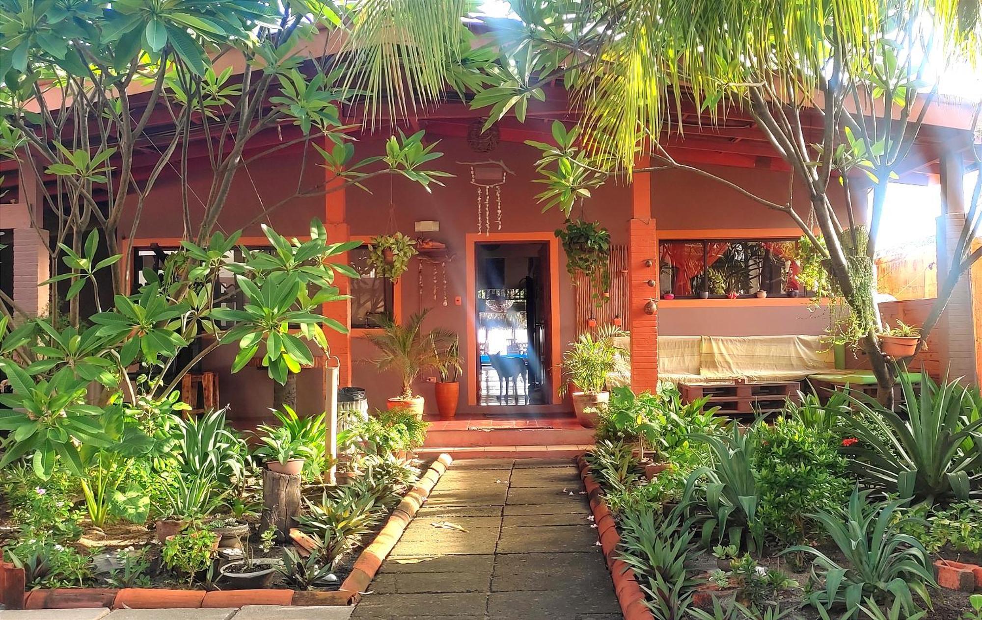 Hotel El Belga Loco Las Peñitas Exterior foto